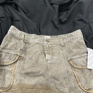 Y2K BDG skirt Unworn with tags